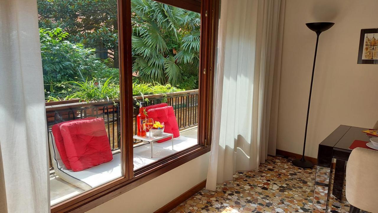 Antico Rio Acqua Dolce Apartment Венеция Екстериор снимка